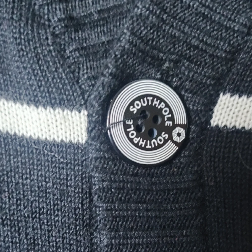 South Pole Black‎ and White Zip Up Sweater